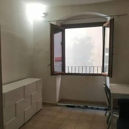 Appartamento Piccolo Nido Nel Cuore Di Cagliari